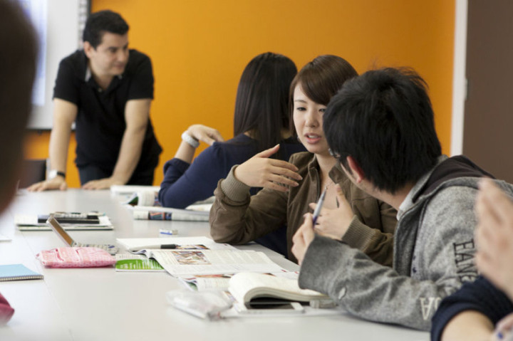 Студенты EC Montreal на занятиях