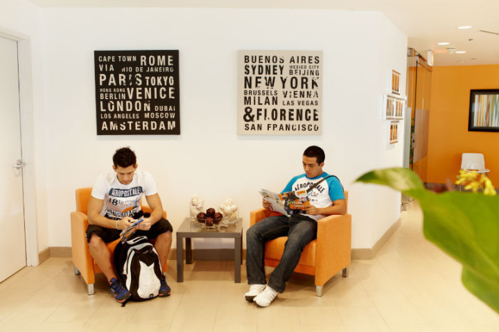 Студенты EC Toronto