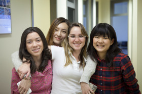 Студенты Embassy English Toronto