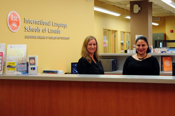 Ресепшен в ILSC Toronto