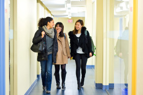 Холл в ILSC Vancouver