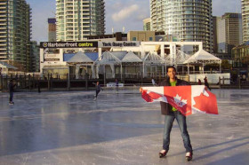 Студенты ILAC Toronto катаются на коньках