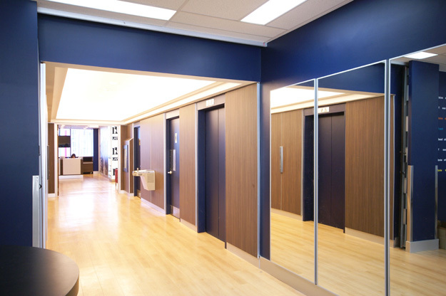 Холл в ILAC Toronto