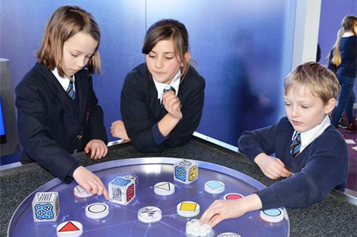 Студенты Barnard Castle School