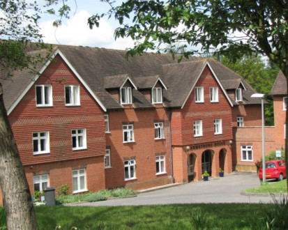 Здание Bradfield College