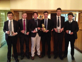 Студенты Bradfield College