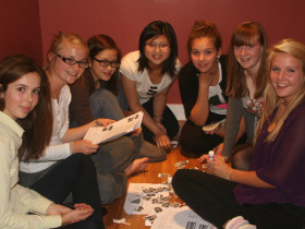 Студенты Brighton College