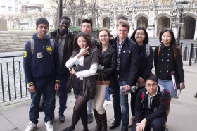 Студенты Cambridge Tutors College