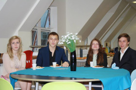 Обед в CATS College