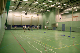 Спортивный зал в Caterham School