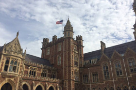 Здание Clifton College