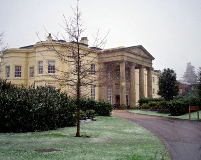 Здание Concord College