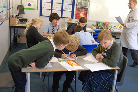 Студенты Haileybury College на занятиях