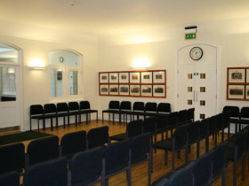 Класс в Harrow school