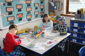 Студенты Queen Ethelburga's College на занятиях