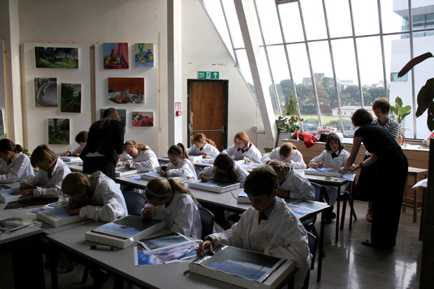 Студенты Eastbourne College на занятиях