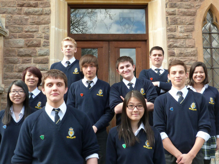 Студенты St. Michael's College