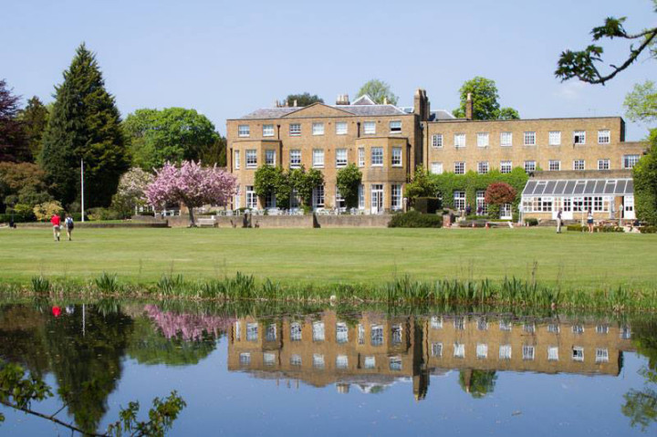 TASIS The American school in England