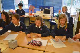 Студенты TASIS The American school in England на занятиях