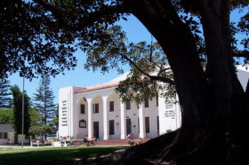 Здание Army and Navy Academy