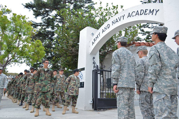 Студенты Army and Navy Academy
