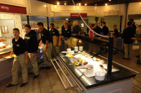 Обед в Army and Navy Academy