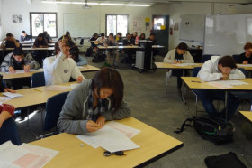 Студенты Athenian School на занятиях