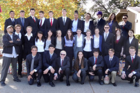 Студенты Athenian School