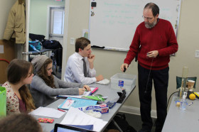 Студенты Chapel Hill-Chauncy Hall School на занятиях