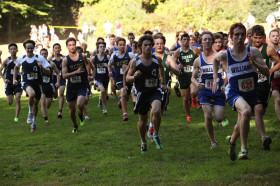 Студенты Cheshire Academy занимаются бегом