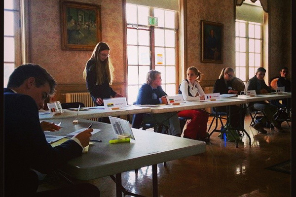 Студенты Colorado Springs School на занятиях