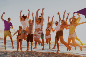 Студенты Ace English на пляже