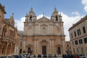 Прогулка по городу