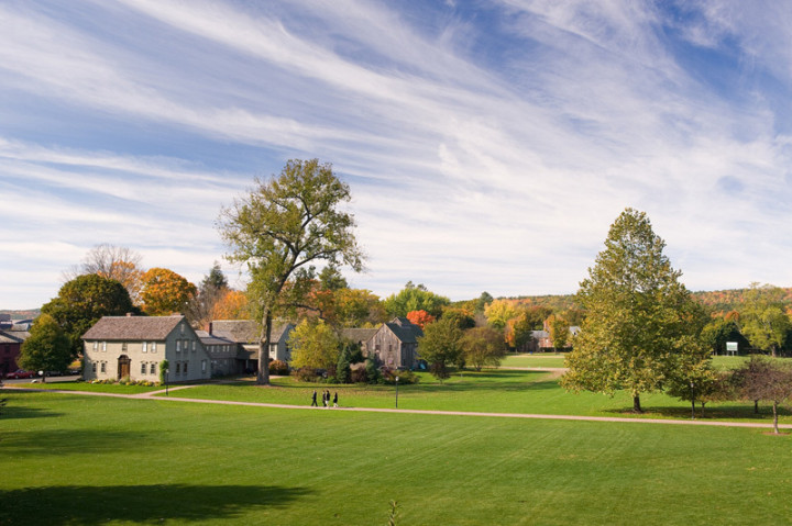 Территория Deerfield Academy