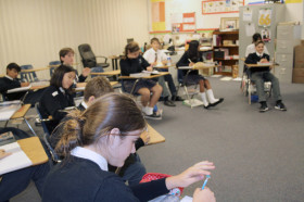 Студенты Fairmont Academy на занятиях