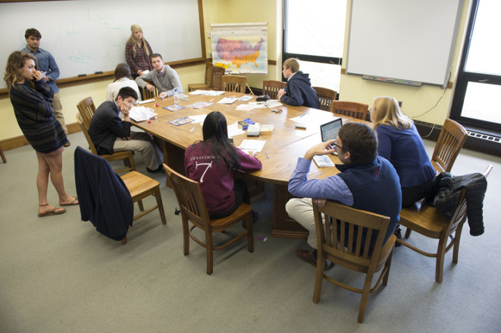 Студенты Hotchkiss School на занятиях