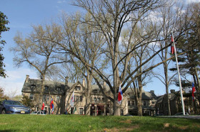 Территория Hun School of Princeton