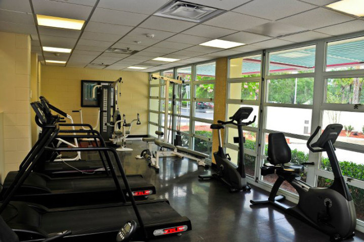 Тренажерный зал Lake Mary Preparatory School