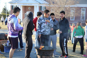 Пикник на территории Lawrence Academy
