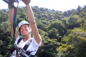 Студенты Leman Manhattan Preparatory School занимаются альпинизмом