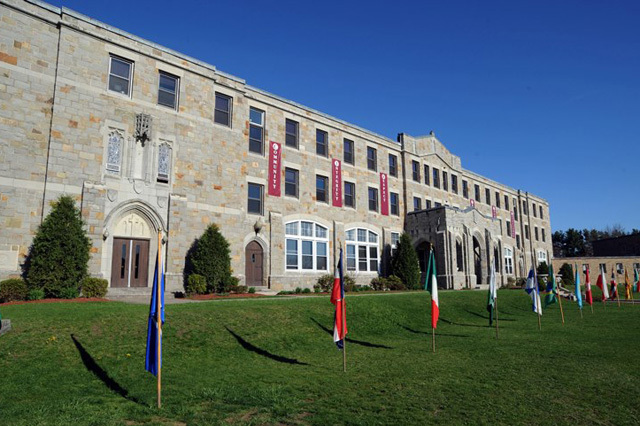 Здание MacDuffie School