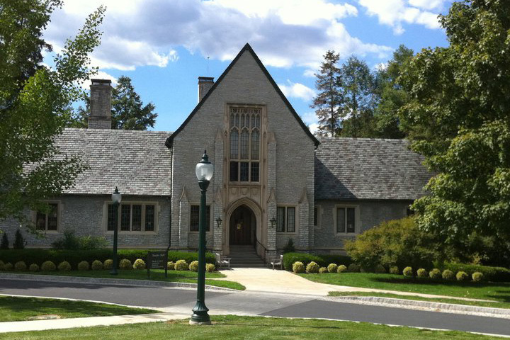 Здание Mercesburg Academy