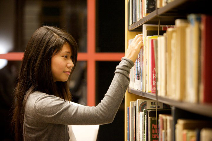 Библиотека в Mercersburg Academy