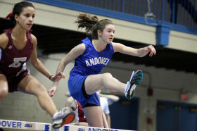 Студенты Phillips Academy Andover занимаются бегом