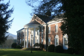 Rabun Gap-Nacoochee School