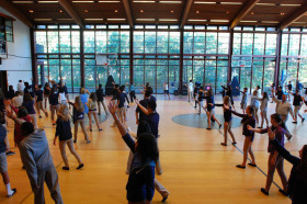 Студенты Ross School