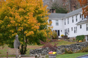 Территория Rumsey Hall School