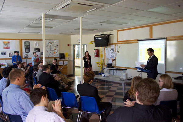 Студенты St. Johnsbury Academy на занятиях