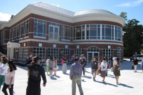 Студенты Stony Brook School