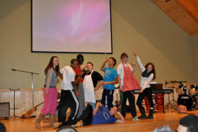 Выступления студентов Stony Brook School